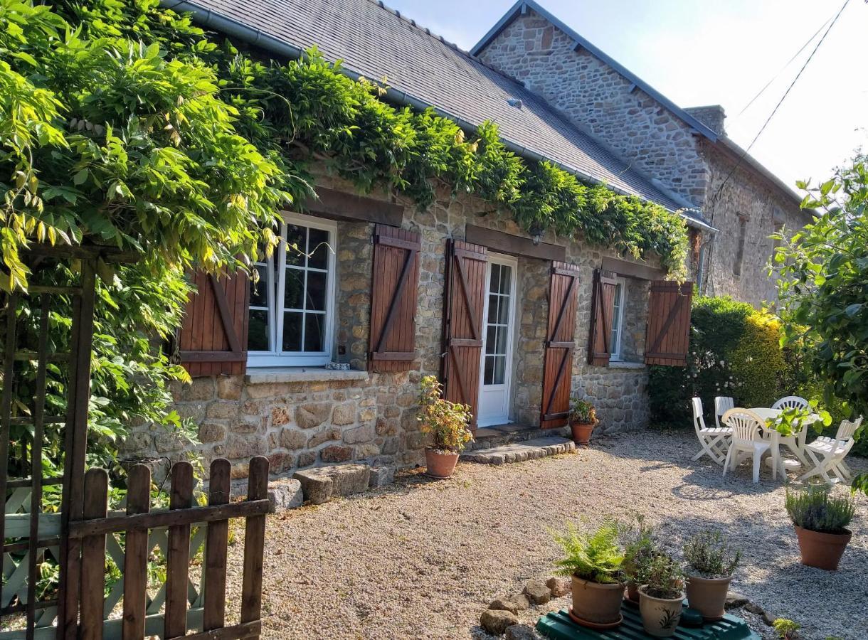 La Sauniere - Chez Helene - Gites En Baie Champeaux Exteriör bild